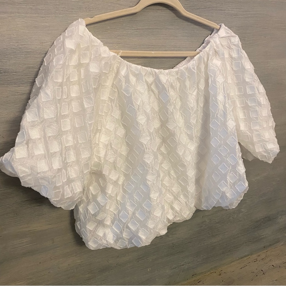 DO + BE‎ Perfectly Priscilla White Puff Sleeve Crop Top Blouse XXL New with Tags